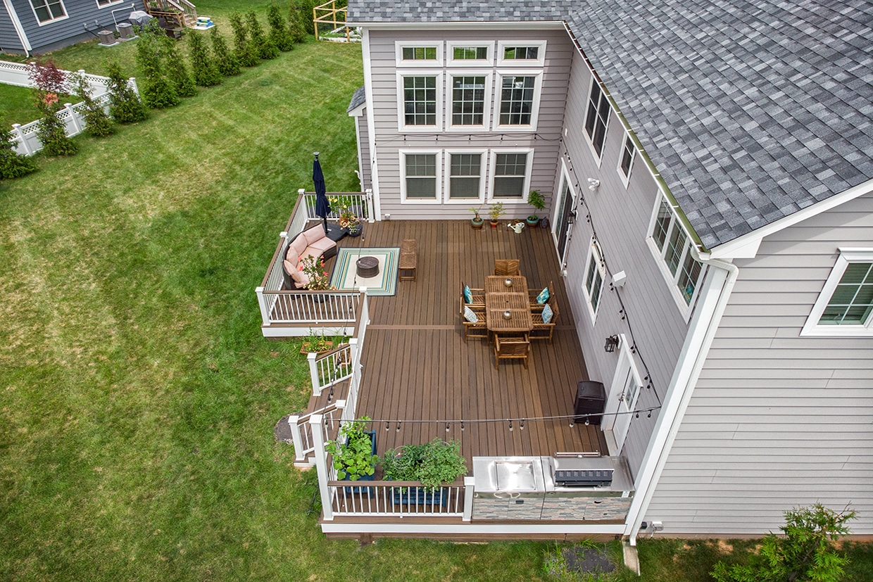 Deck Contractor 8